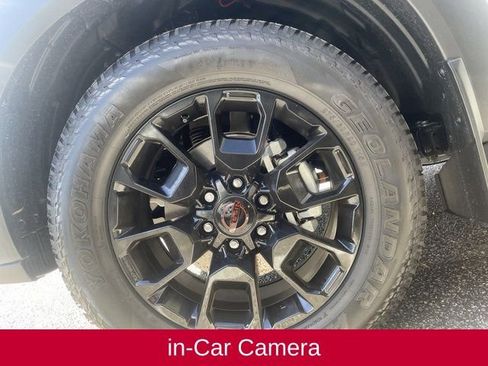 Used 2026 Nissan Armada PRO-4X image 12