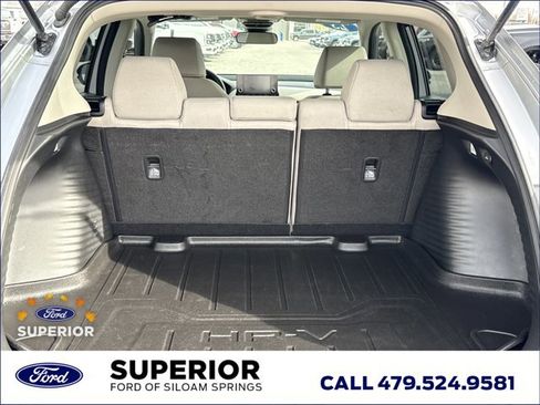 Used 2023 Honda HR-V LX image 10