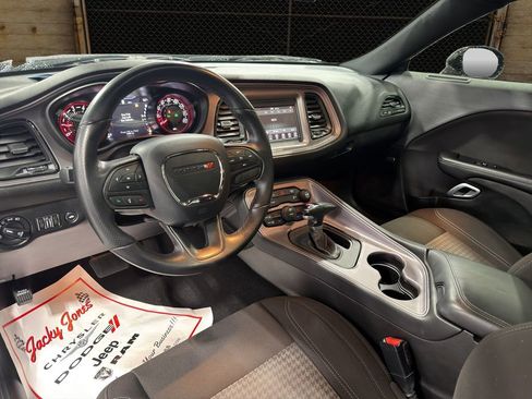 Used 2023 Dodge Challenger SXT w/ Blacktop Package image 5