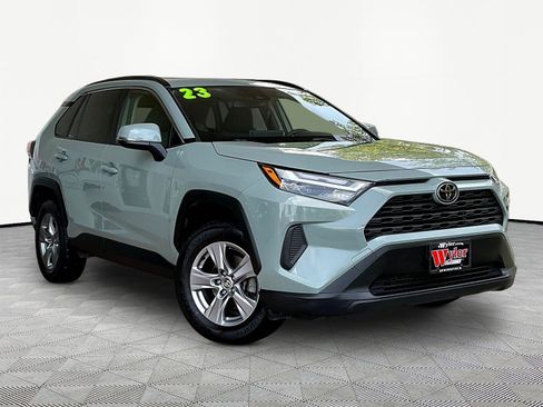 Used 2023 Toyota RAV4 XLE FWD image 3