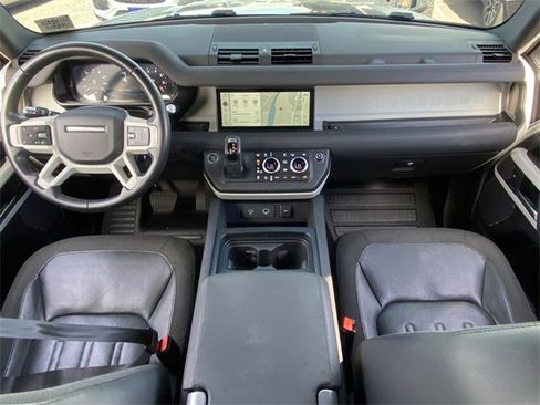 Used 2021 Land Rover Defender 110 SE image 24