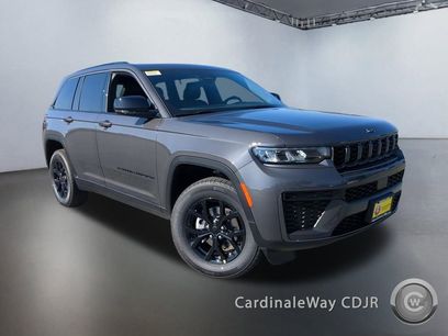 New 2026 Jeep Grand Cherokee Laredo