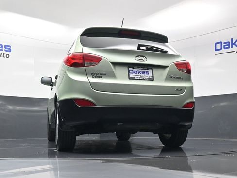 Used 2011 Hyundai Tucson GLS image 40