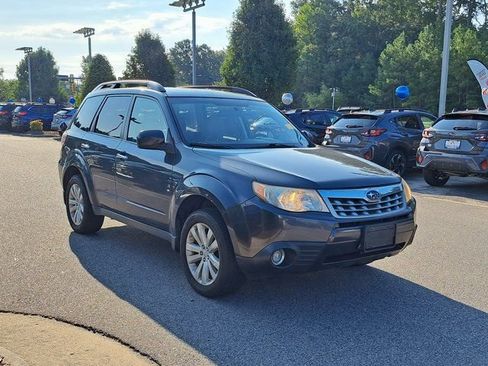 Used 2012 Subaru Forester 2.5X Limited AWD/4WD image 4