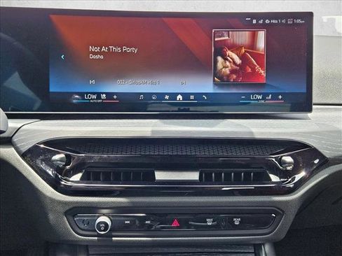 Certified 2025 BMW 330i Sedan w/ Convenience Package image 11