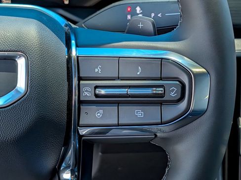 New 2026 GMC Acadia Elevation w/ Elevation Premium Package FWD image 20
