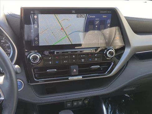 Certified 2020 Toyota Highlander Limited image 15