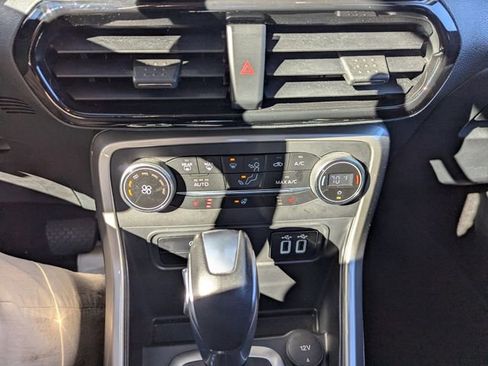Used 2020 Ford EcoSport Titanium image 18