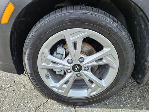 Used 2023 Hyundai Kona SEL image 10