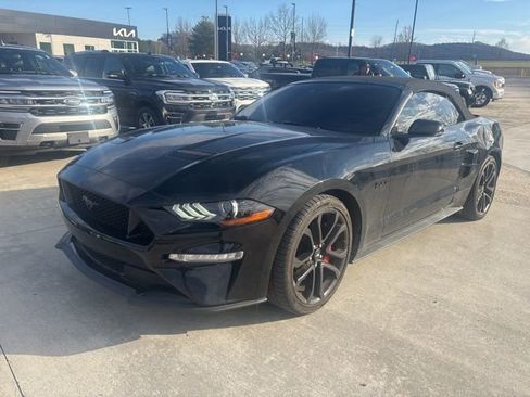 Used 2018 Ford Mustang GT Premium w/ Equipment Group 401A image 11