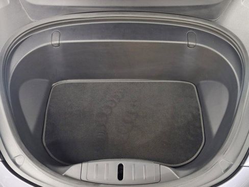 Used 2018 Tesla Model 3 image 35