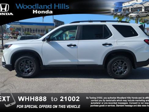 Certified 2023 Honda Pilot TrailSport image 8