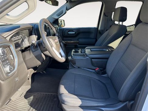 Used 2019 GMC Sierra 1500 Elevation w/ Elevation Value Package image 9