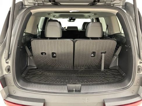 Used 2024 Hyundai Santa Fe Limited AWD/4WD image 17