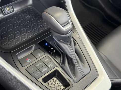 Certified 2025 Toyota RAV4 XLE Premium AWD/4WD image 20