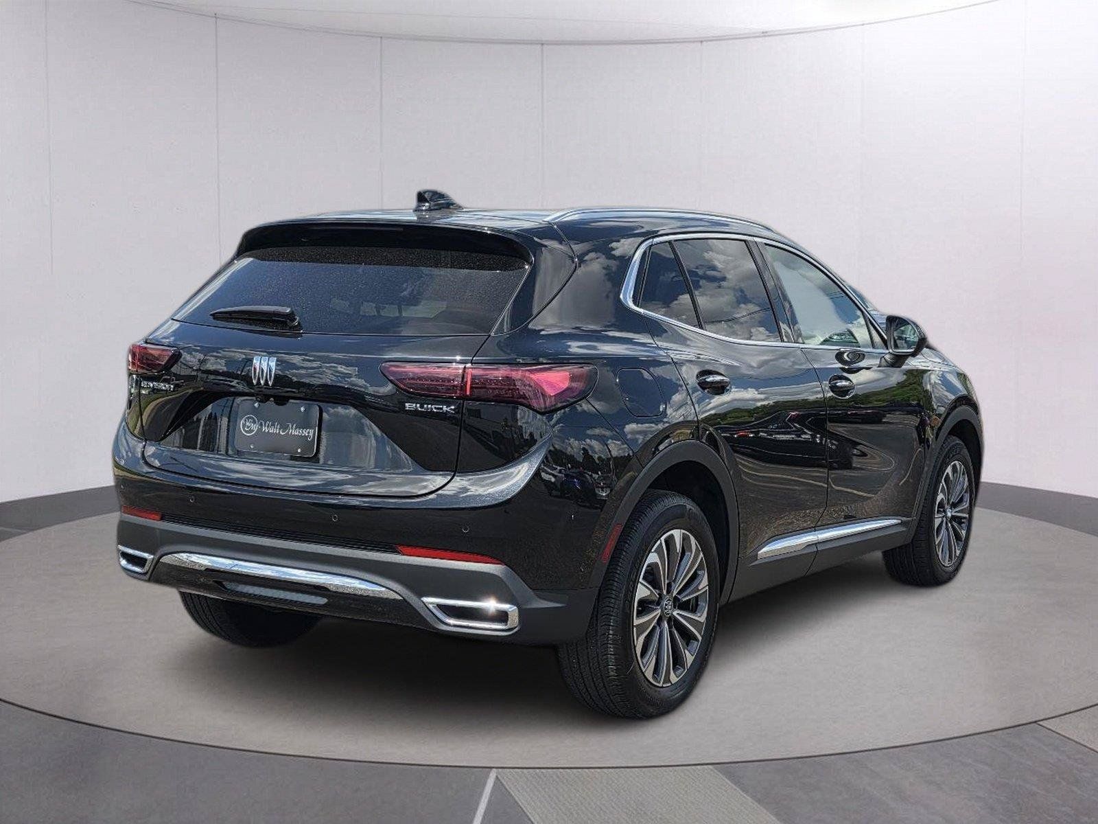 Used 2024 Buick Envision Preferred AWD/4WD image 5