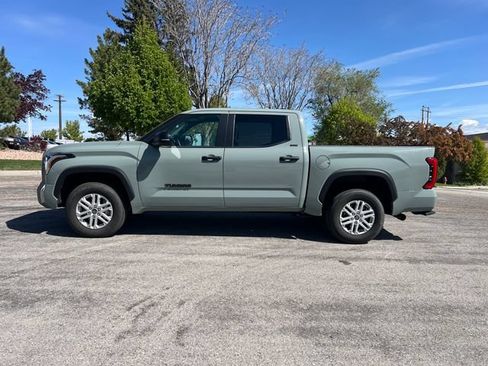 Used 2024 Toyota Tundra SR5 w/ SR5 Convenience Package AWD/4WD image 2