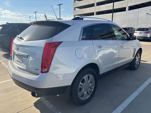 Used 2015 Cadillac SRX Luxury w/ Driver Awareness Package image 5