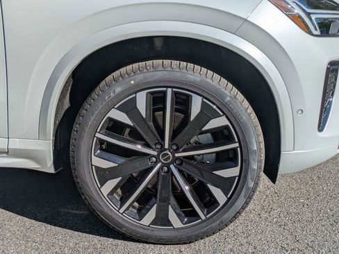 New 2026 Volvo XC90 B6 Ultra w/ Protection Package Premier AWD/4WD image 11