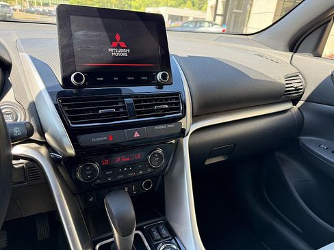 Used 2024 Mitsubishi Eclipse Cross SEL AWD/4WD image 22