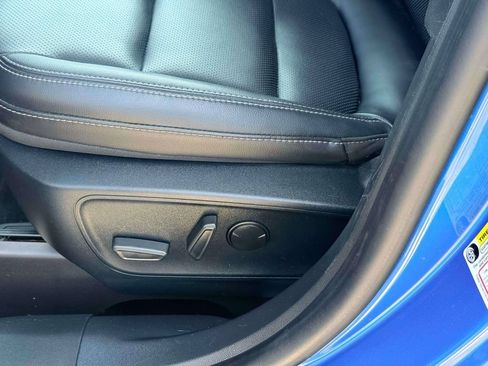 Used 2021 Ford Escape SEL w/ Technology Package FWD image 12