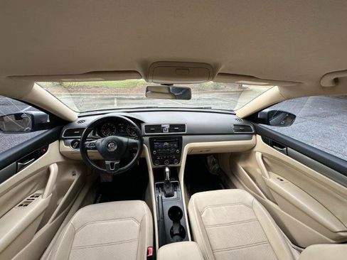 Used 2014 Volkswagen Passat 1.8T Wolfsburg Edition FWD image 33