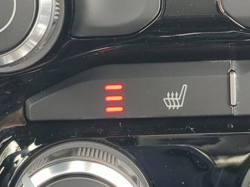 New 2026 RAM 1500 4x4 Crew Cab image 25