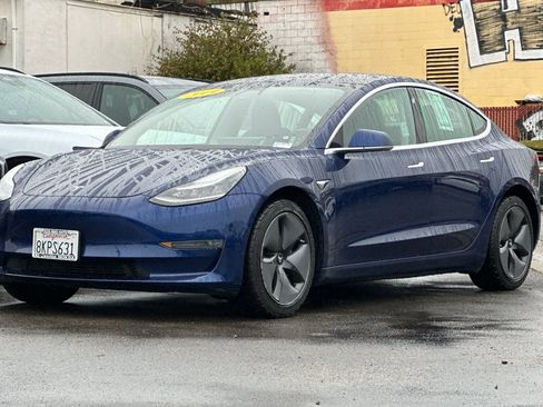 Used 2019 Tesla Model 3 Standard Range Plus image 7