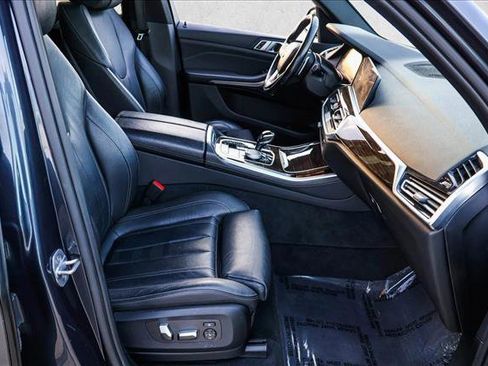 Used 2019 BMW X5 xDrive40i w/ Convenience Package image 29