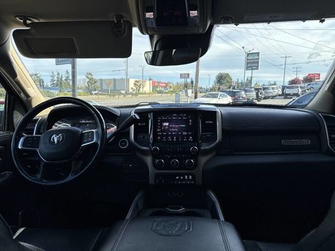 Used 2020 RAM 3500 Laramie AWD/4WD image 17