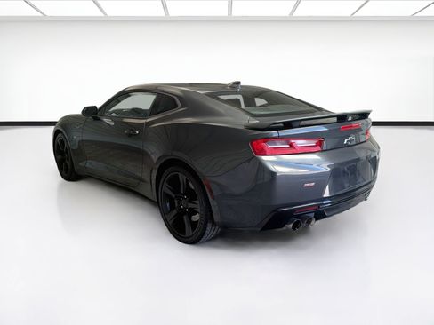 Used 2018 Chevrolet Camaro SS RWD image 6