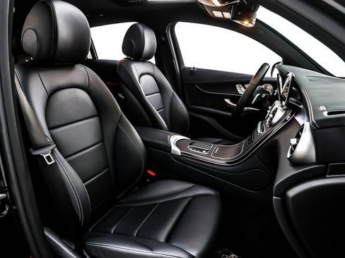 Certified 2023 Mercedes-Benz GLC 300 GLC 300 4MATIC Coupe image 8