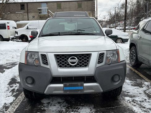 Used 2014 Nissan Xterra S image 1