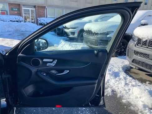 Used 2021 Mercedes-Benz C 300 4MATIC Sedan image 27