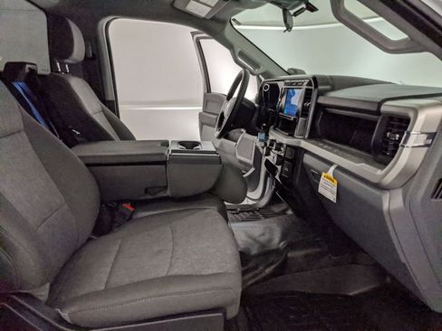 Used 2024 Ford F250 XL w/ FX4 Off-Road Package image 19