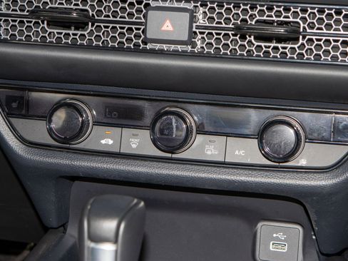 Certified 2023 Honda HR-V Sport image 17