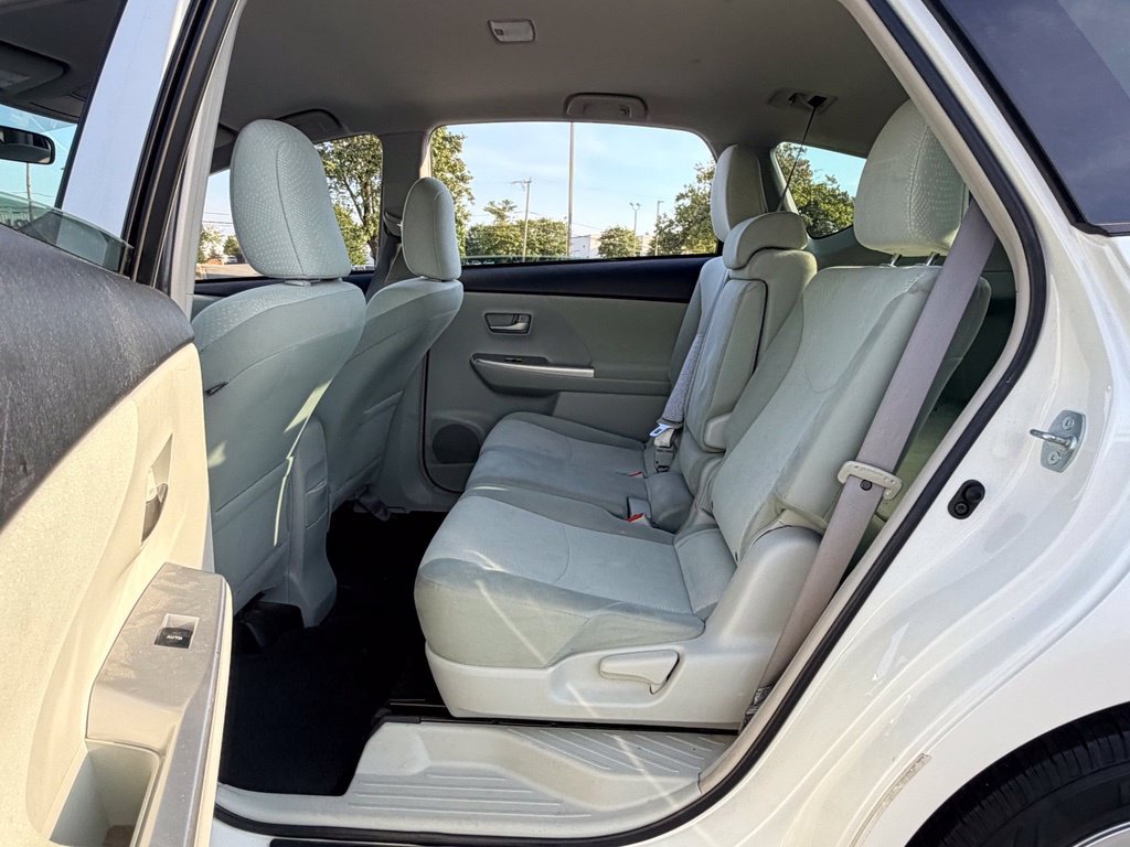 Used 2014 Toyota Prius V Three FWD image 29