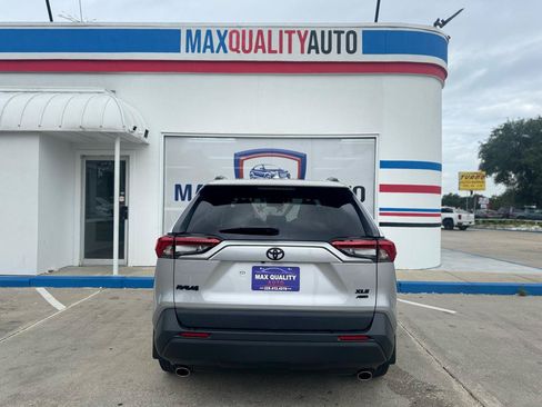 Used 2020 Toyota RAV4 XLE w/ Convenience Package AWD/4WD image 31