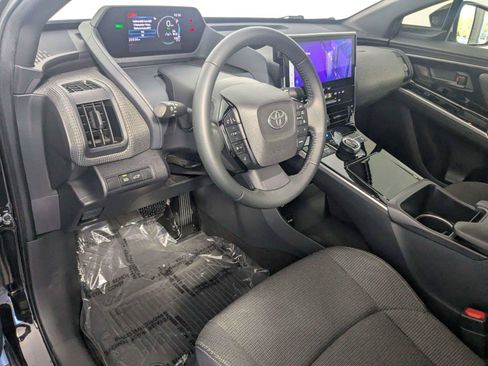 Used 2024 Toyota bZ4X FWD image 14