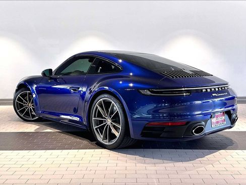 Used 2024 Porsche 911 Carrera 4S AWD/4WD image 3