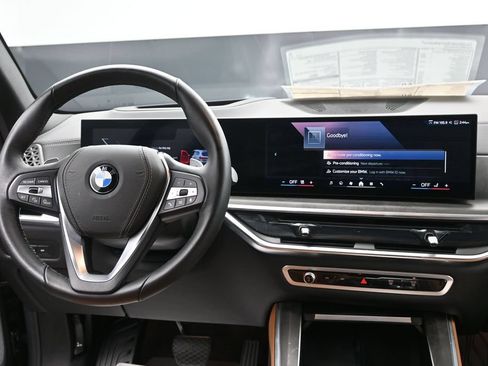 Certified 2026 BMW X5 sDrive40i w/ Climate Comfort Package RWD image 14