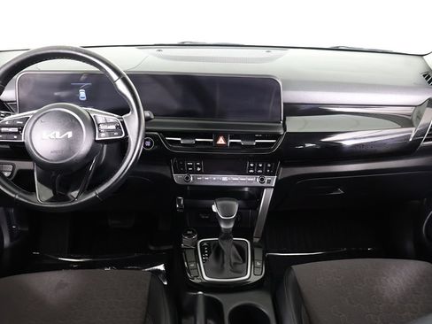 Used 2025 Kia Seltos S FWD image 33