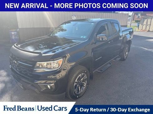 Used 2021 Chevrolet Colorado LT w/ LT Convenience Package RWD image 2