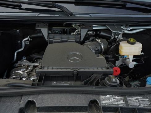 New 2025 Mercedes-Benz Sprinter 2500 image 31