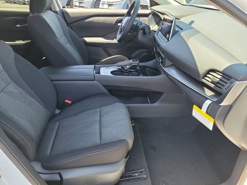 New 2026 Nissan Rogue SV FWD image 11