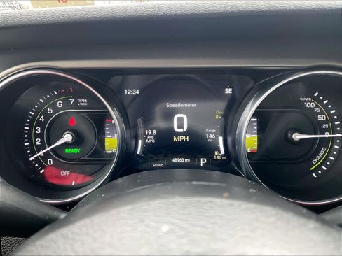 Used 2023 Jeep Wrangler Unlimited w/ Cold Weather Group image 24