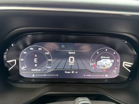 Used 2023 GMC Yukon XL Denali w/ Denali Reserve Package image 47