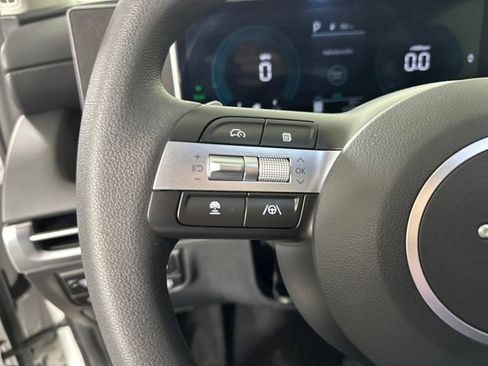 Used 2025 Hyundai Tucson Blue image 15