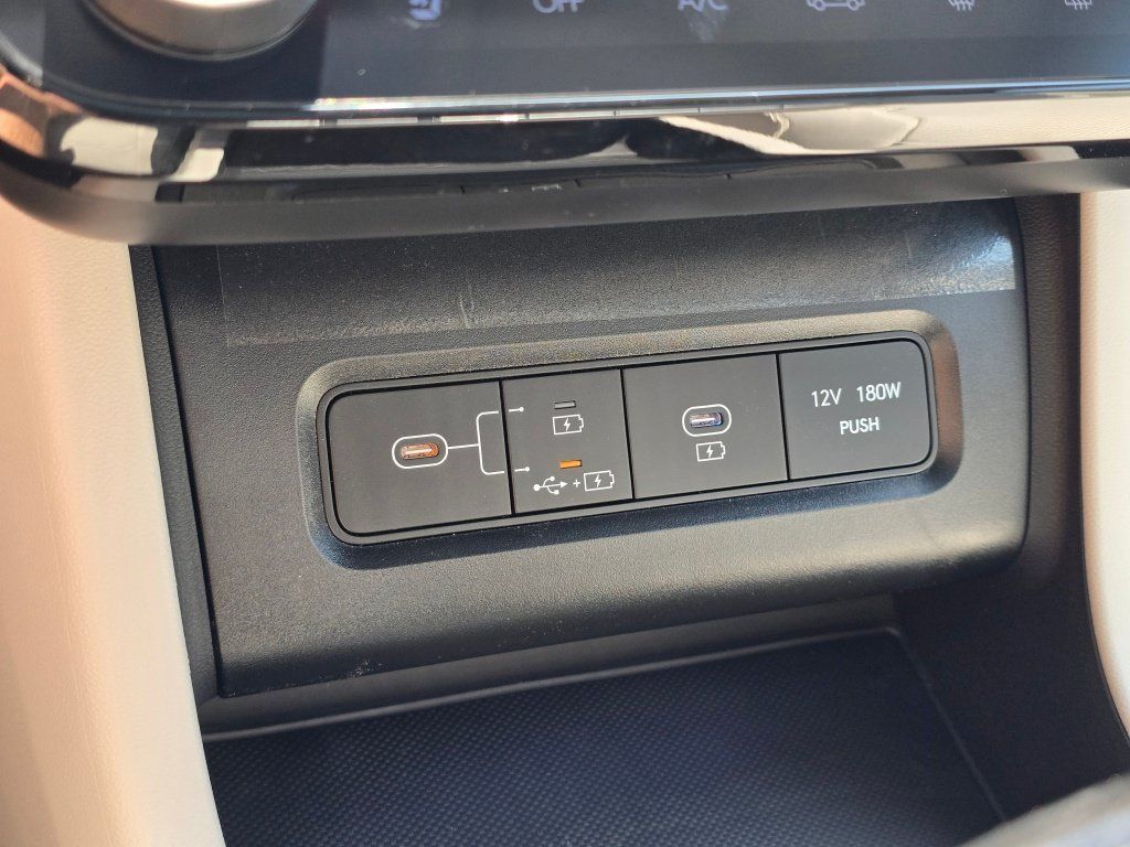 New 2026 Hyundai Tucson Limited AWD/4WD image 30