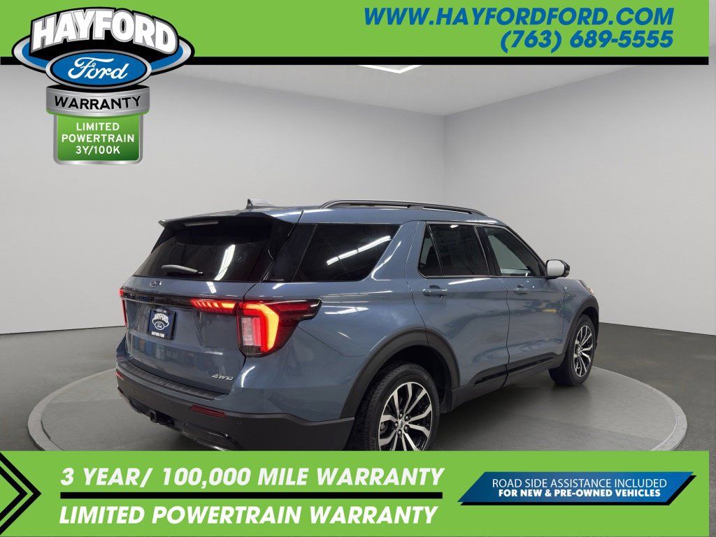 Used 2026 Ford Explorer ST-Line AWD/4WD image 3